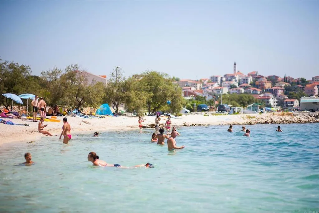 Mar Y Amore Apartments Seget Vranjica